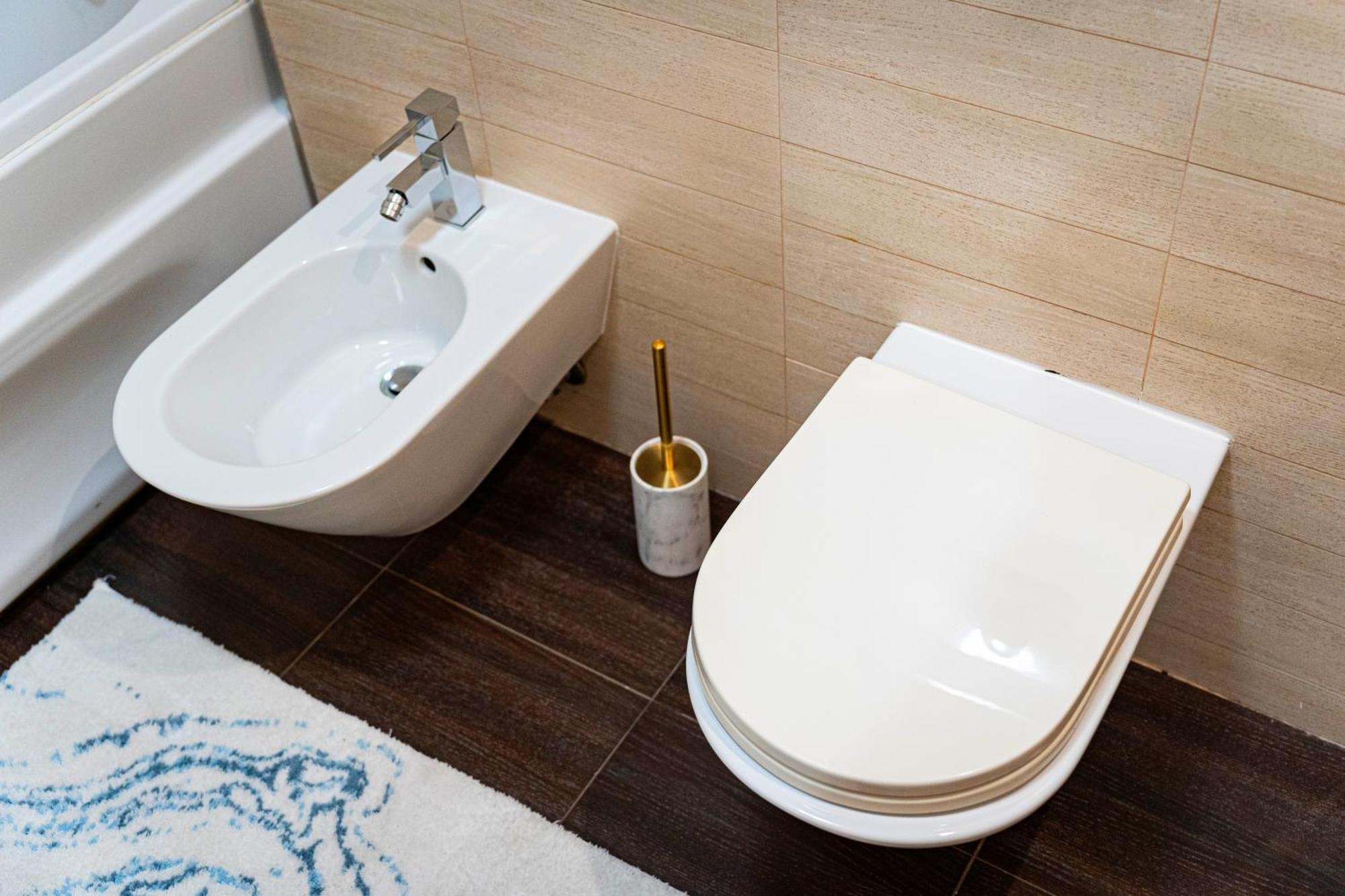 Golden River Apartment 布拉格 外观 照片